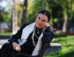 City Theaters’ ex-head castigates regulations