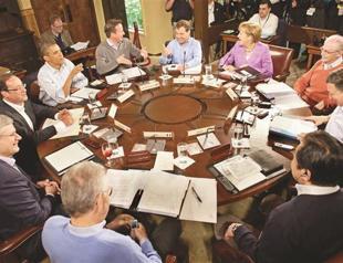 World leaders send firm messages before Chicago