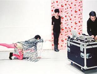 Dance performance at theater fest