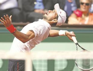 Djokovic named Serbia’s flag-bearer