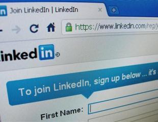 LinkedIn probes report of large data breach