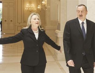Clinton presses Baku on rights amid violence