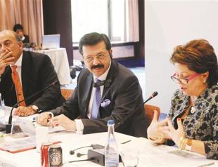 BDP warns of blocking if Kurdish deputy stripped of post