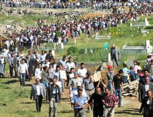 Teen killed at PKK funeral in Turkeys southeast