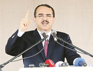 Turkish minister blames media for violence against women