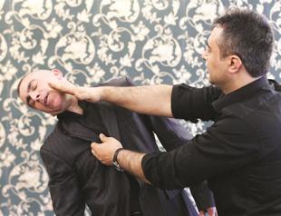 Turkish women love to beat ‘stress coach’