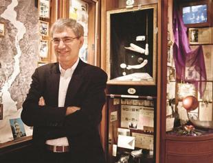 Turkish Nobel laureate Pamuk opens Museum of Innocence