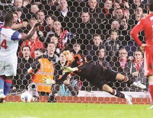 FA romance puts Jones in spotlight