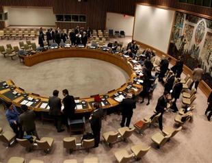 UN unanimously approves Syria observer force