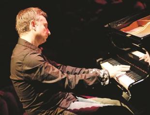 Alfio Origlio Quartet on Istanbul stage