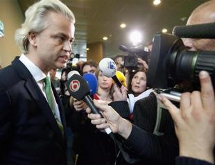 Dutch Cabinet in crisis meeting; elections likely