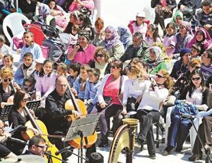 Anatolian Philharmonic vows to reach all people