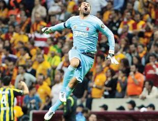 Fenerbahçe halfway to dramatic comeback