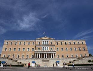 Greek election uncertainty overshadows markets