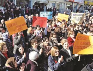 ‘Violence has no ties to education, wealth’