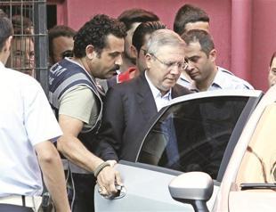 Aziz Yıldırım says Fener might quit league