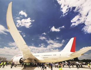 Boeing, Airbus hit by canceled orders