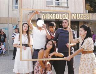 Full Art Prize open for voting