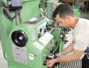 Utilization, more jobs signal growth