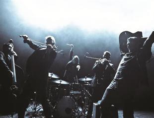 Palinka takes stage at French center