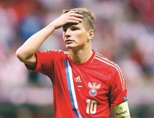 Arshavin risks axe over Russia fan jibe