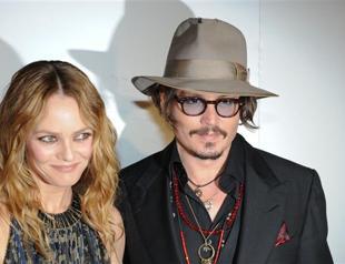 Johnny Depp, Vanessa Paradis split amicably