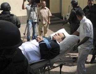 Egypts Mubarak in coma after stroke: sources