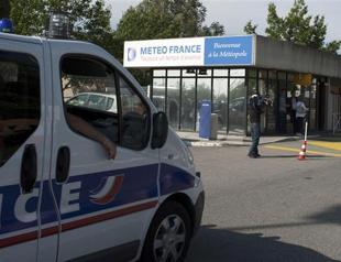 Gunman takes hostages at Toulouse bank
