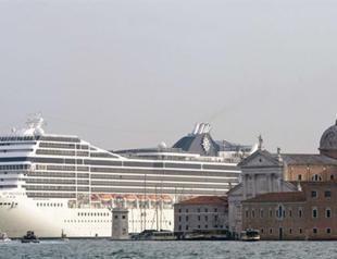 UNESCO to display artifacts recovered by Italian police