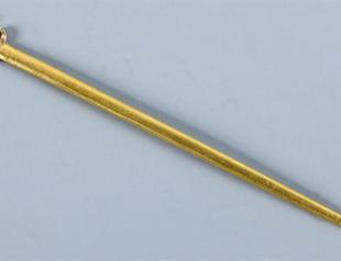Queen’s hair pin found in a toilet