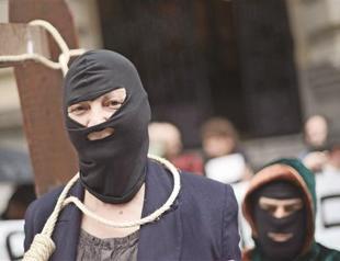 Spain says no need for rescue, claims Europe support