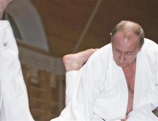 Putin busts two professors for passing secrets to China