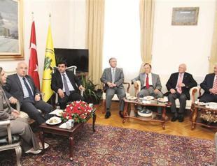 Kurdish issue can be solved in non-partisan way, Çiçek says