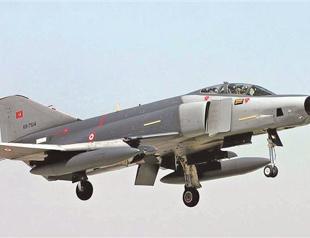 Turkish rescue plane also attacked by Syria