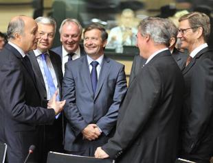 EU blasts Syria over jet but warns against militarization