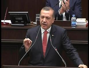 Erdoğan slams media, calls opposition to stand united