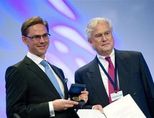 Greek Cyprus would be a dog guarding sausages, says Merkel aide