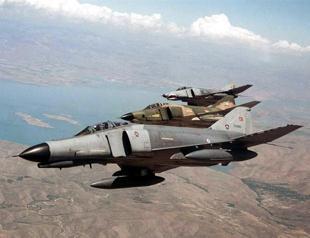 Armed Forces reveal details of the search for missing pilots