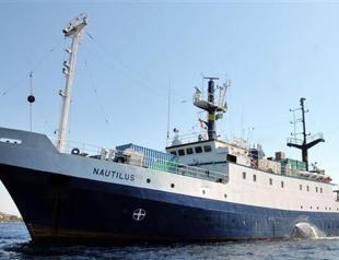 Explorer boat ready to find missing pilots