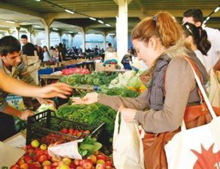 Turkeys inflation declines more than expected in June