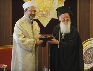 Religious leaders meet at the Greek Patriarchate for historic visit