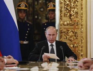 Musicians show solidarity against Putin