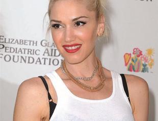 Gwen Stefani supports Obama