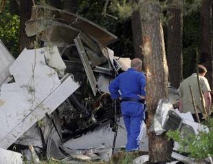 5 dead, 13 injured in small plane crash near Kiev