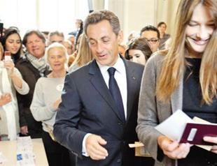 French left eyes victory in parliamentary polls
