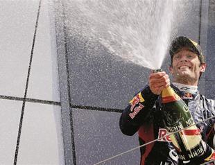 Webber wins in the Silverstone sunshine