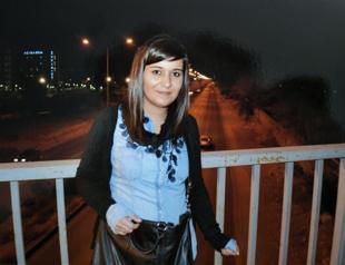 Mother refuses to leave Turkey for France without arrested daughter