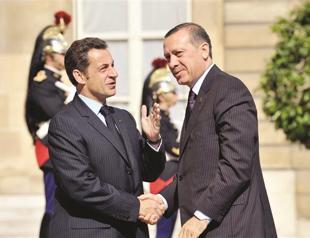 Hollande to put bill for genocide back on table