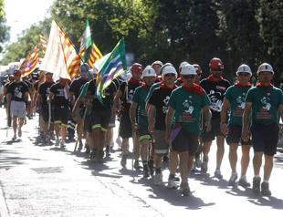 Coal miners march into Madrid to protest cuts