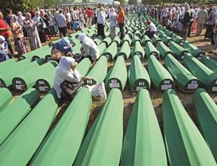 Turkey condems Srebrenica massacre on 17th anniversary